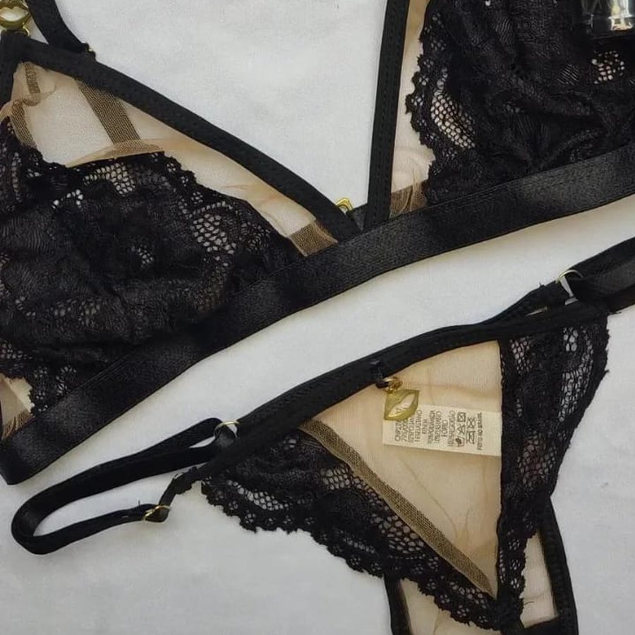 Conjunto Fio com Tule